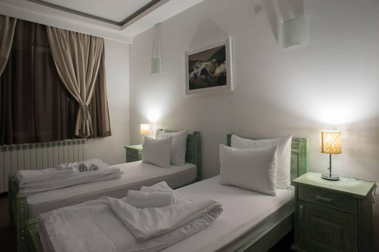 Hotel Trim Nikšić Extérieur photo