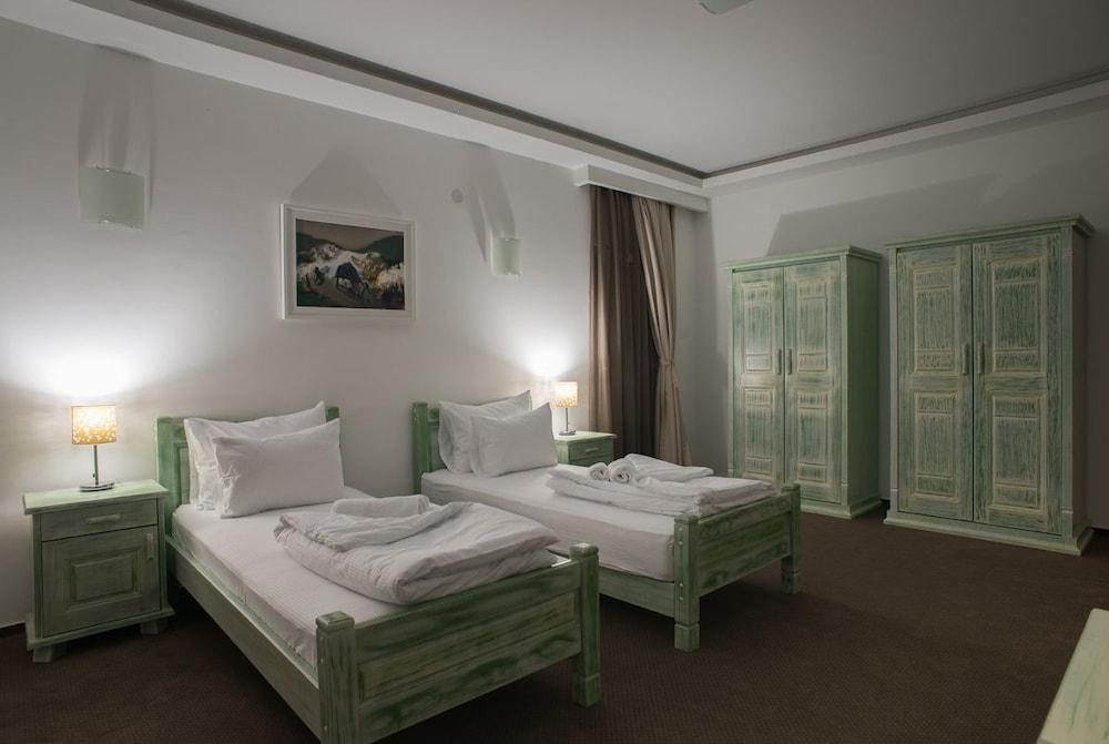 Hotel Trim Nikšić Extérieur photo