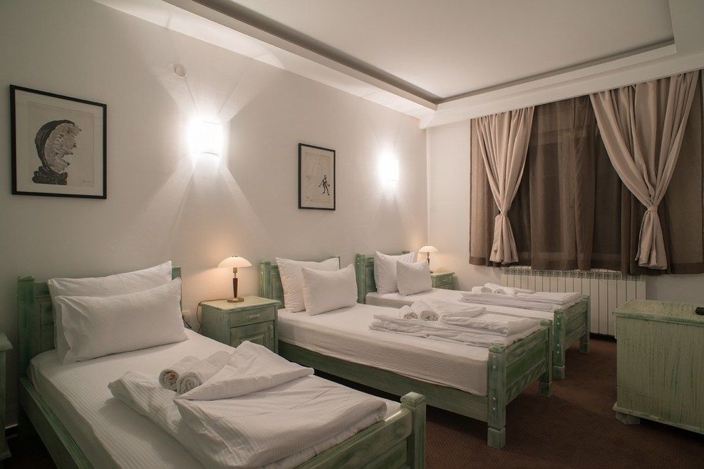 Hotel Trim Nikšić Extérieur photo