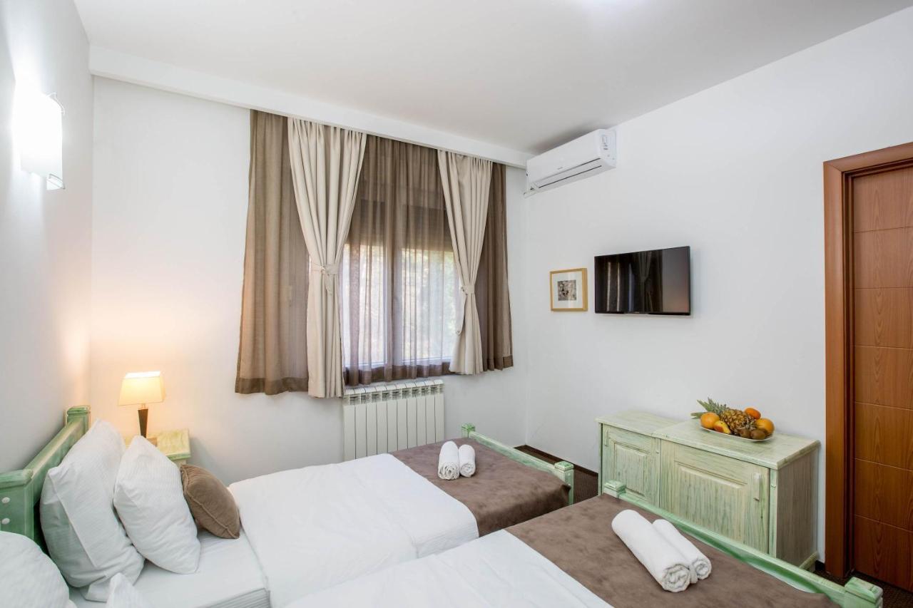 Hotel Trim Nikšić Extérieur photo