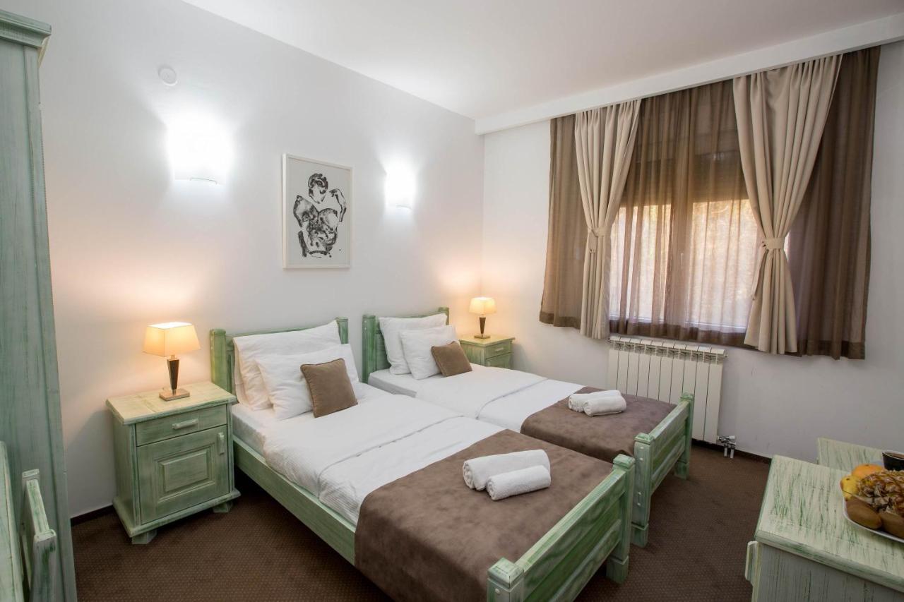 Hotel Trim Nikšić Extérieur photo