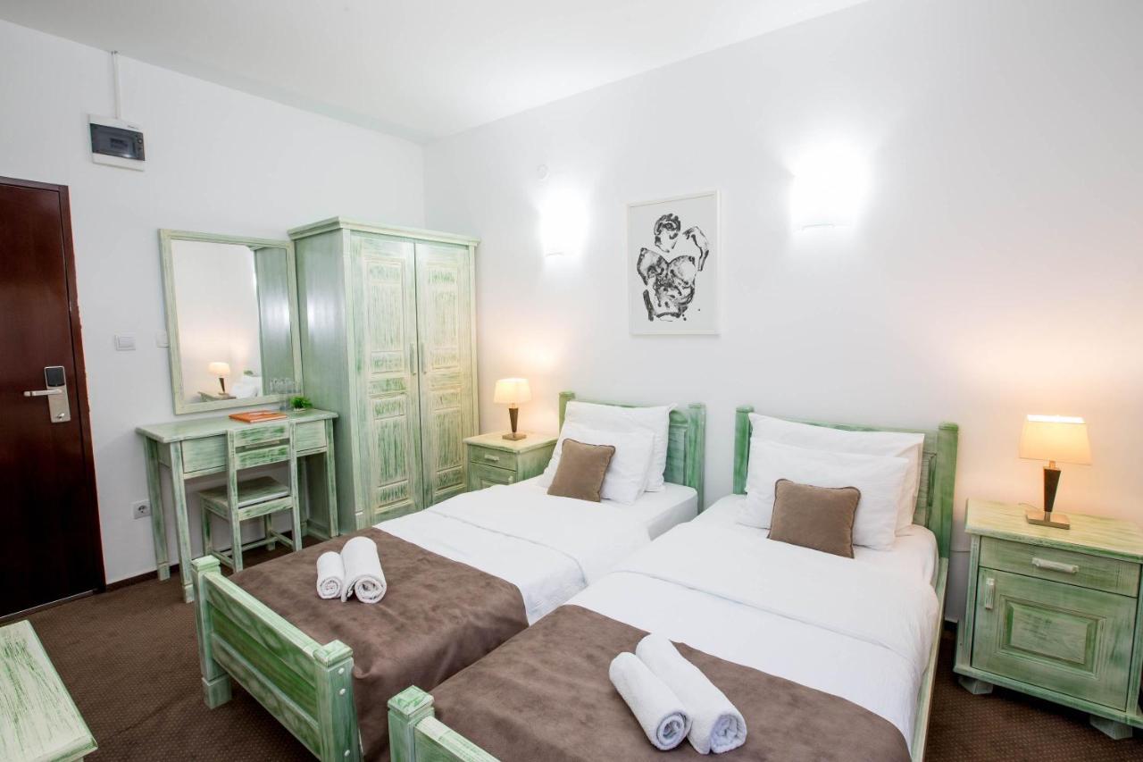 Hotel Trim Nikšić Extérieur photo