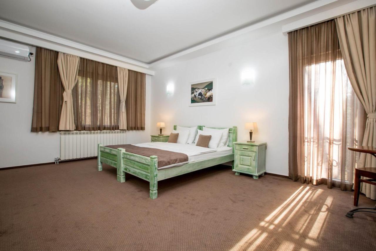 Hotel Trim Nikšić Extérieur photo