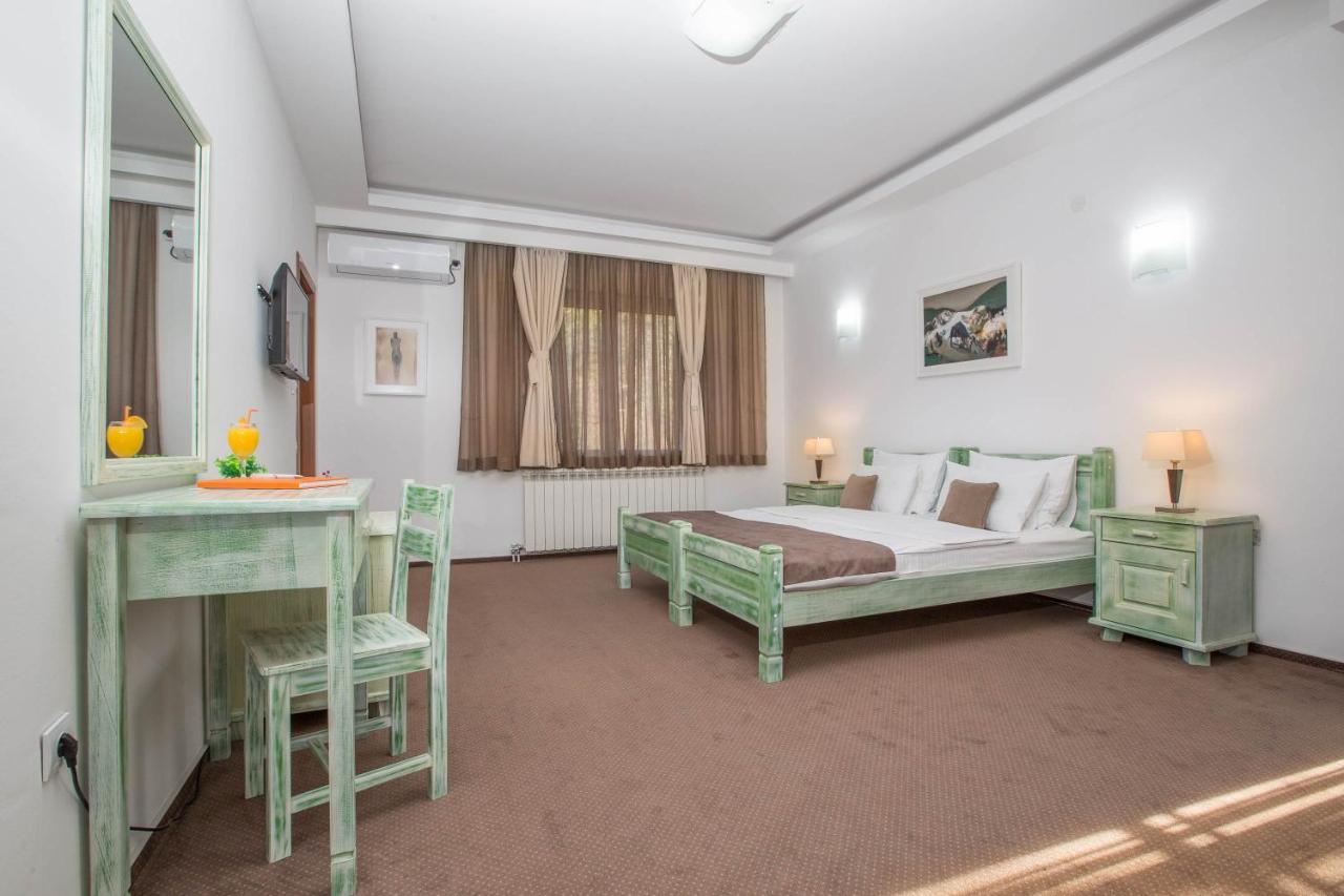 Hotel Trim Nikšić Extérieur photo